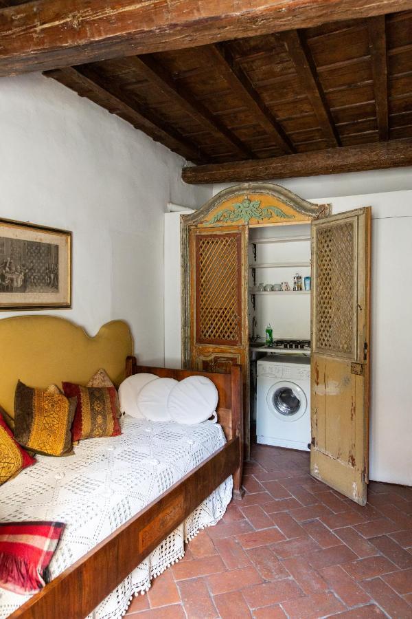 Comfy Apartment Near Palazzo Pitti Florence Luaran gambar
