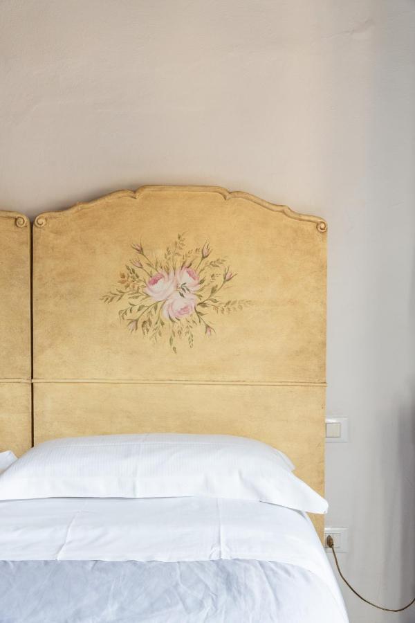 Comfy Apartment Near Palazzo Pitti Florence Luaran gambar