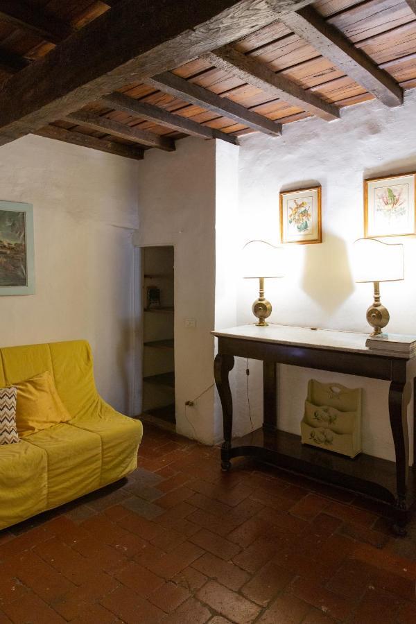 Comfy Apartment Near Palazzo Pitti Florence Luaran gambar
